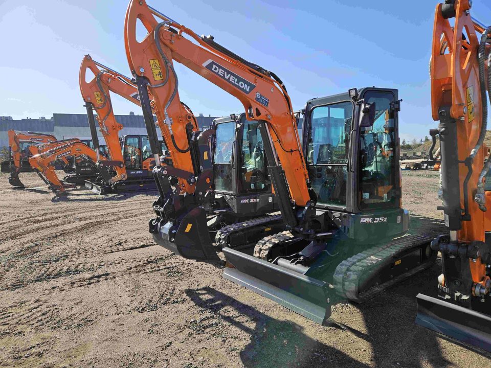 Develon DX35Z-7